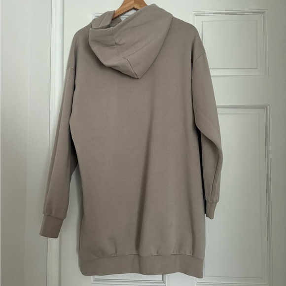 Divided Tan Hooded Cotton Dress - Picture 9 of 13